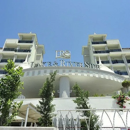 River Hotel 5*